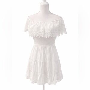 Mi Ami Francesca’s White Off Shoulder Gauzy Dress Romantic Flirty Large L NWT
